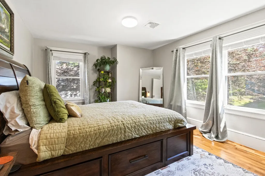 75 Ocean House Road Cape Elizabeth ME 04107
