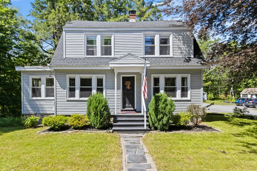 75 Ocean House Road Cape Elizabeth ME 04107