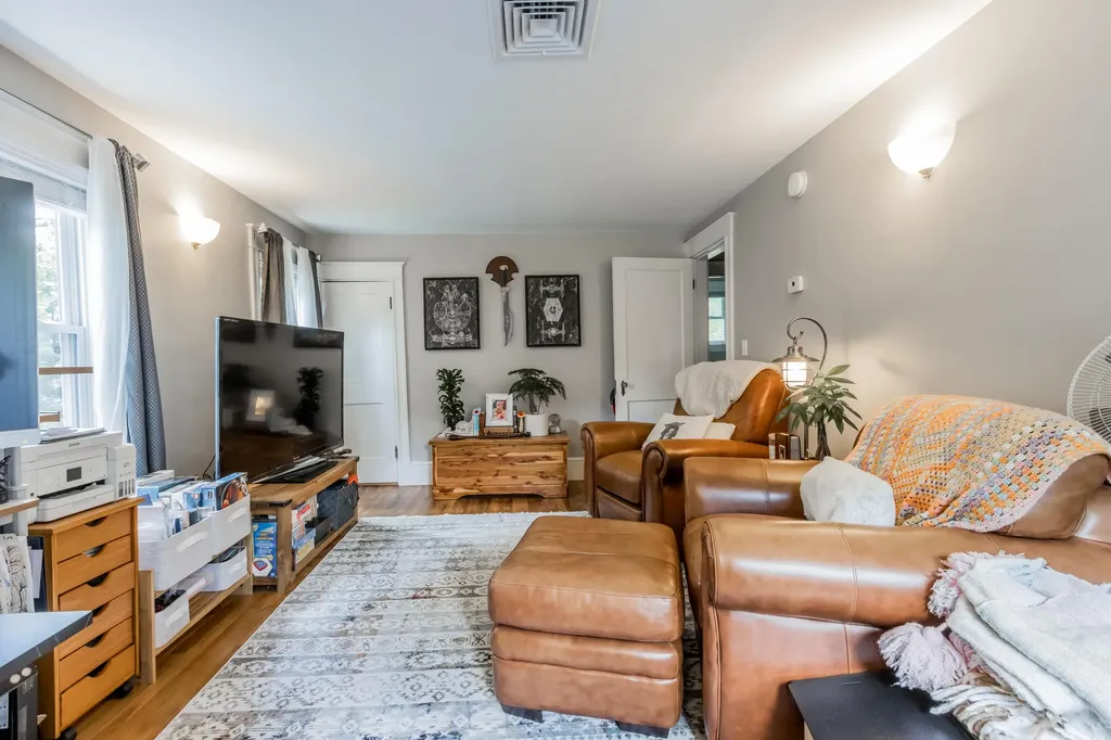75 Ocean House Road Cape Elizabeth ME 04107