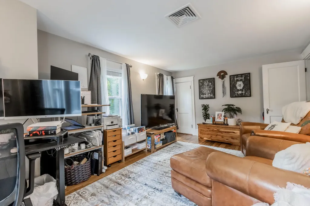 75 Ocean House Road Cape Elizabeth ME 04107