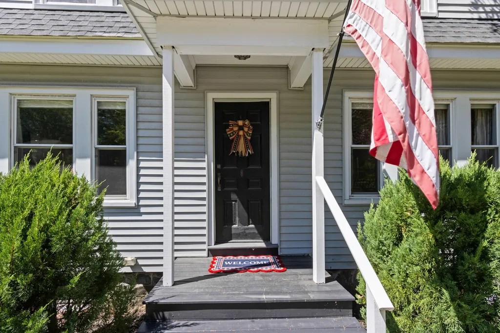 75 Ocean House Road Cape Elizabeth ME 04107