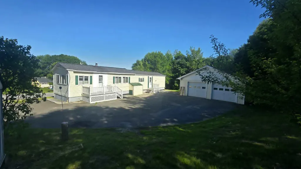 118 Old Belgrade Road Augusta ME 04330