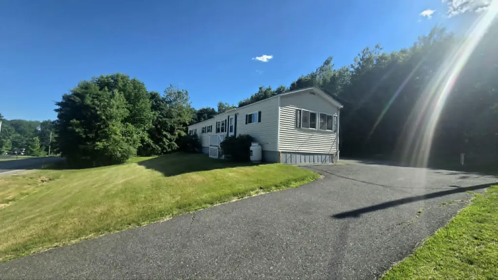 118 Old Belgrade Road Augusta ME 04330