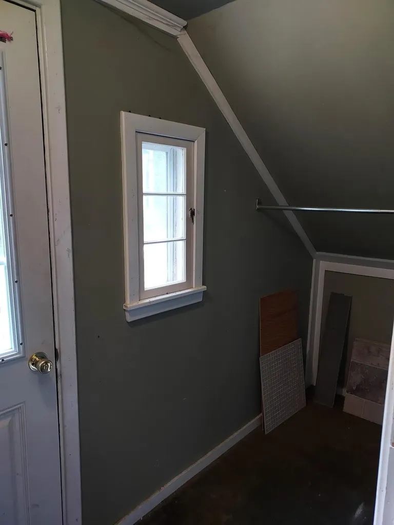 43 Westwood Avenue Millinocket ME 04462