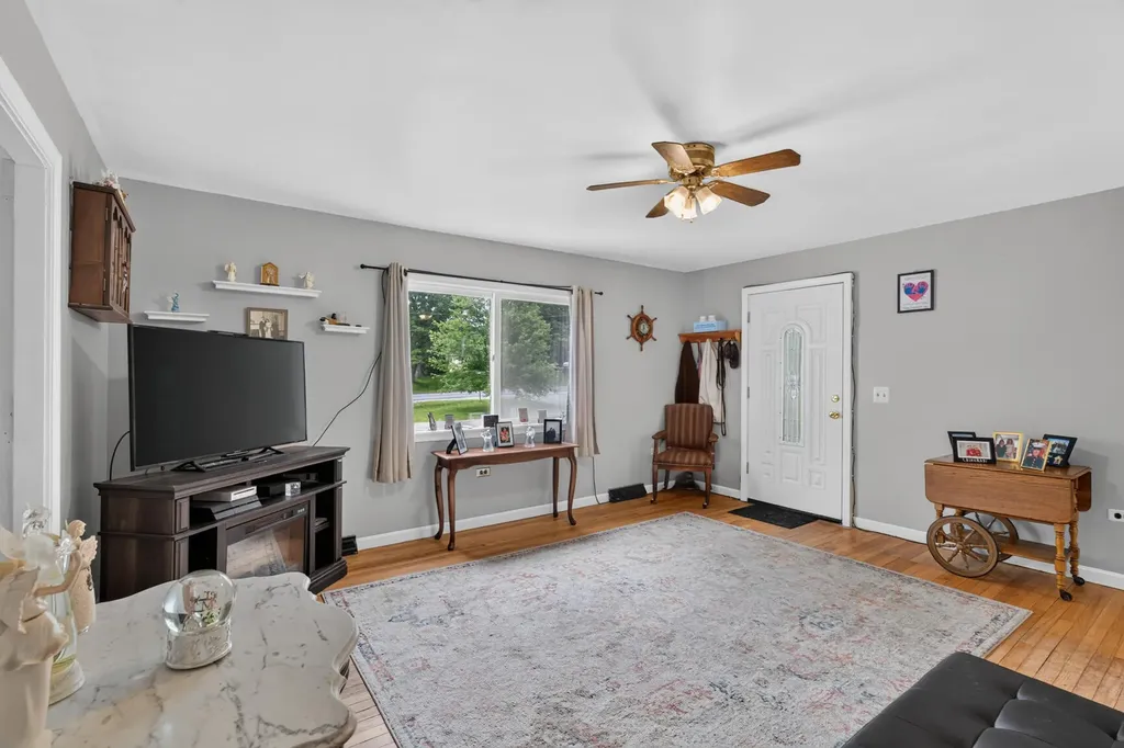 815 Royalsborough Road Durham ME 04222