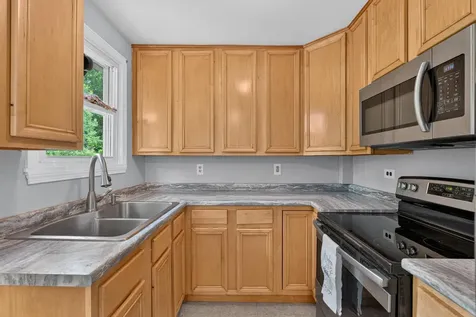 815 Royalsborough Road Durham ME 04222