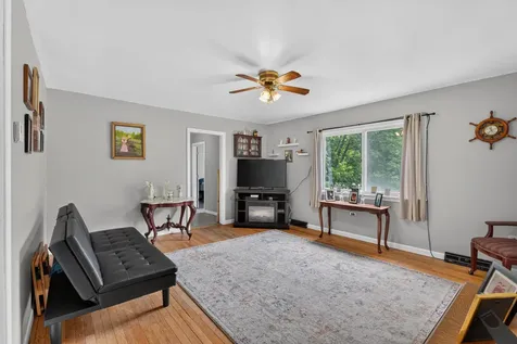 815 Royalsborough Road Durham ME 04222