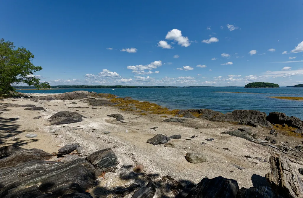 90 Cornfield Point Road Yarmouth ME 04096