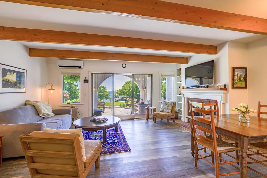 64 Eastward Rockport ME 04856