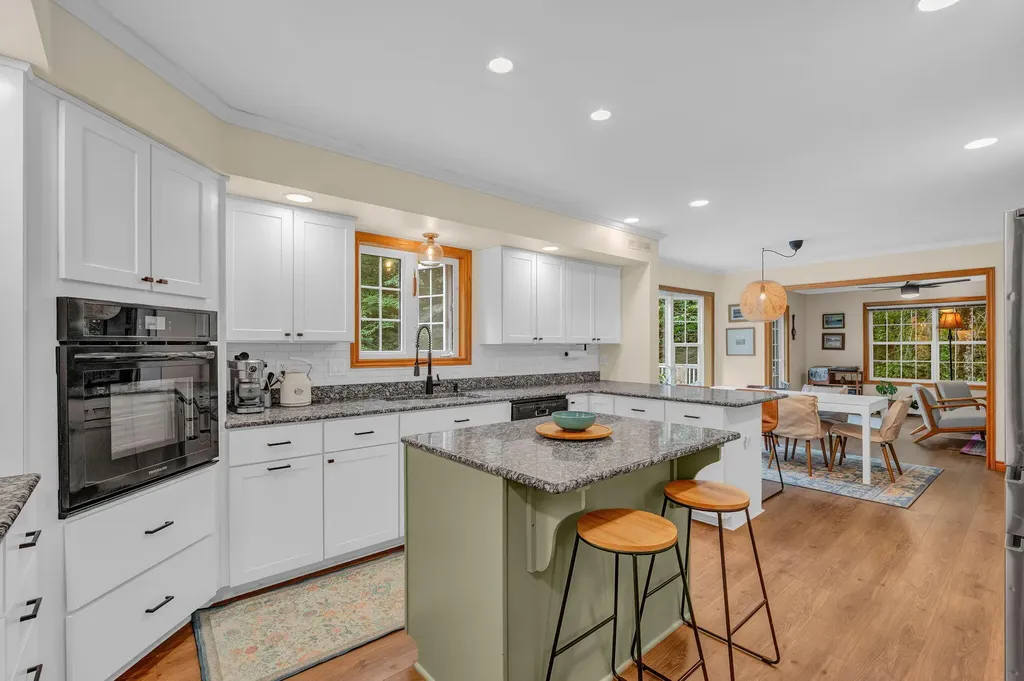 280 Lovejoy Shores Drive Fayette ME 04349