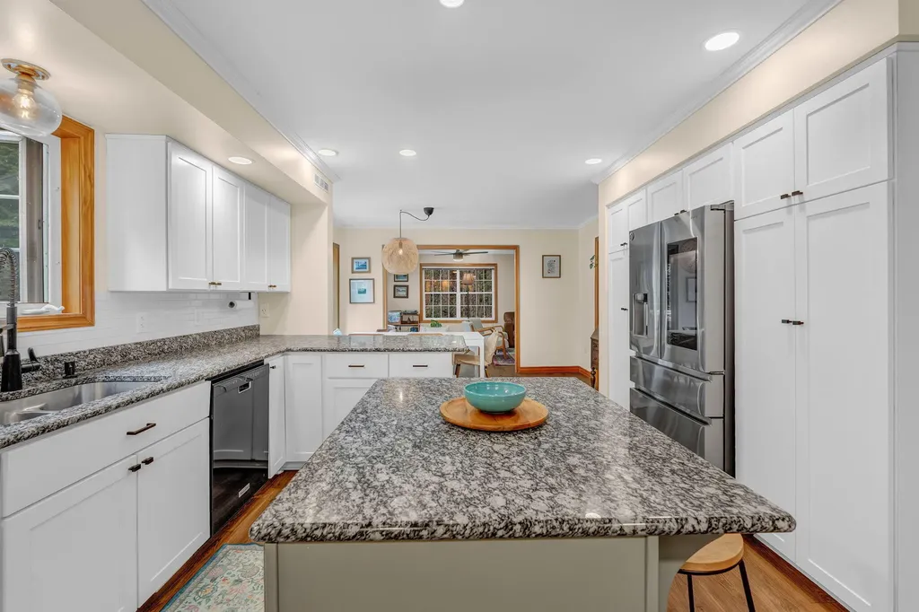 280 Lovejoy Shores Drive Fayette ME 04349