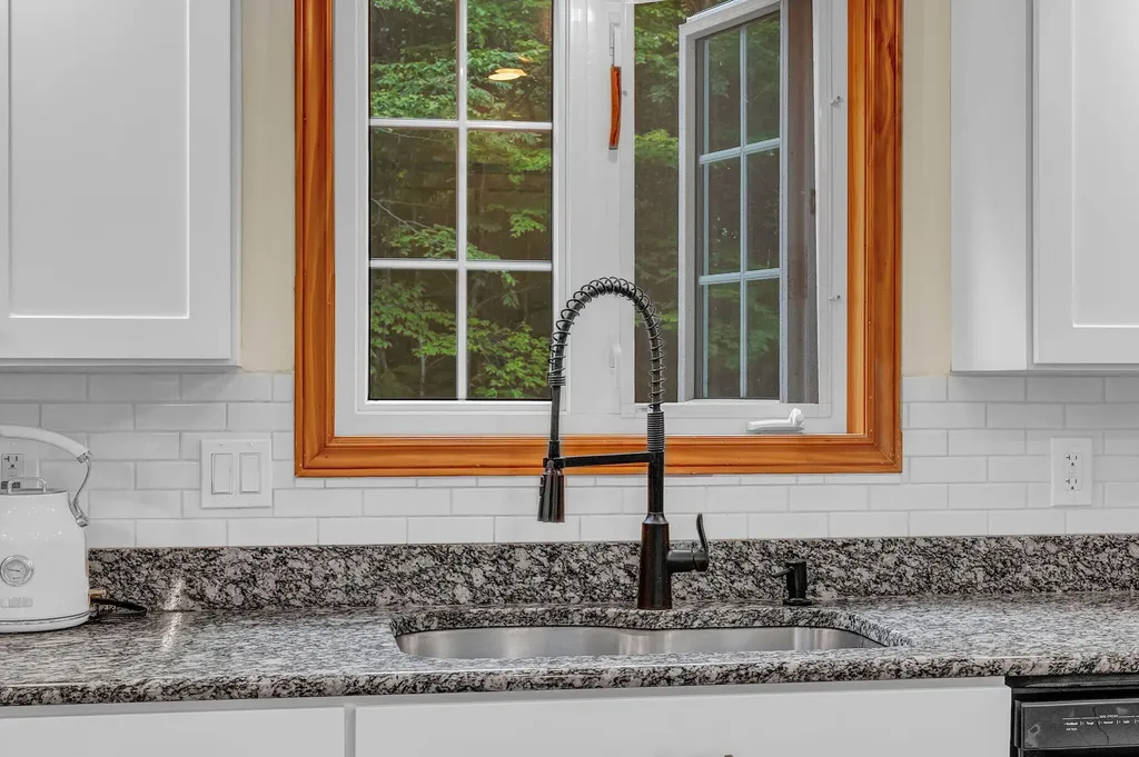 280 Lovejoy Shores Drive Fayette ME 04349