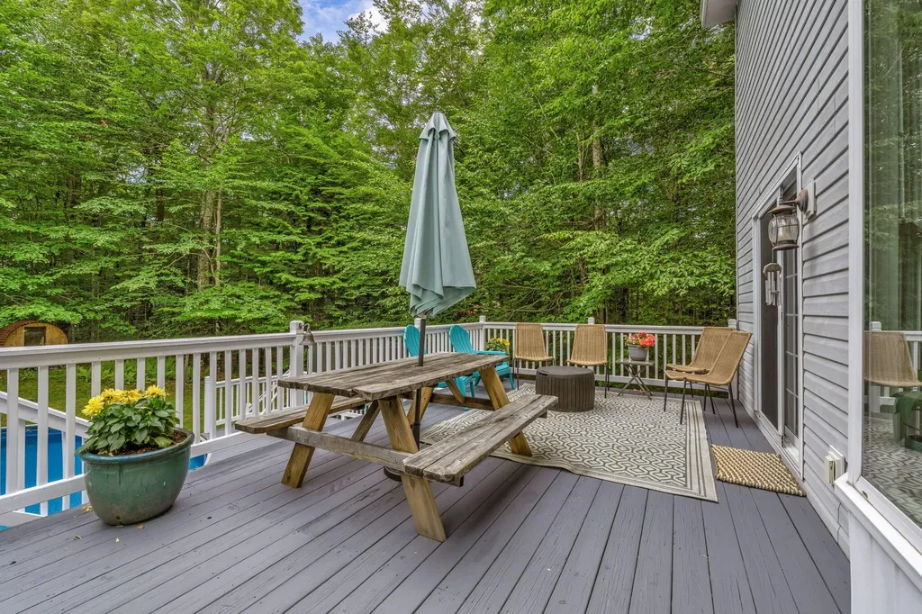 280 Lovejoy Shores Drive Fayette ME 04349