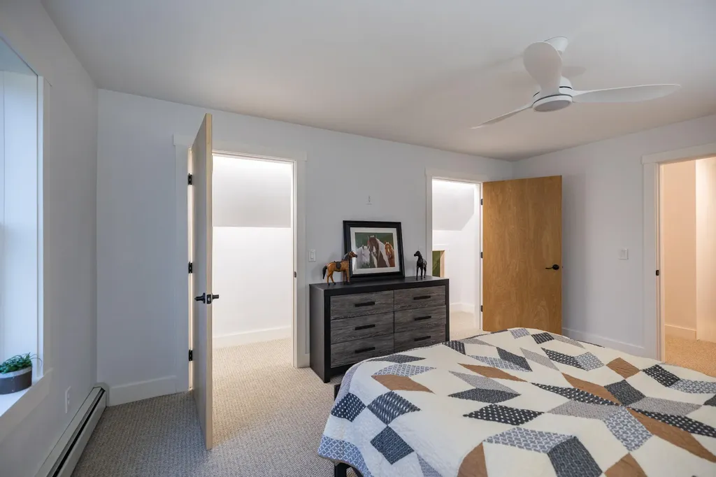 319 Harmons Corner Road Auburn ME 04210
