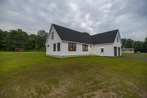 319 Harmons Corner Road Auburn ME 04210