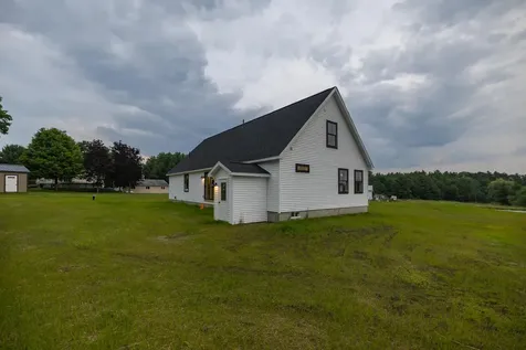 319 Harmons Corner Road Auburn ME 04210