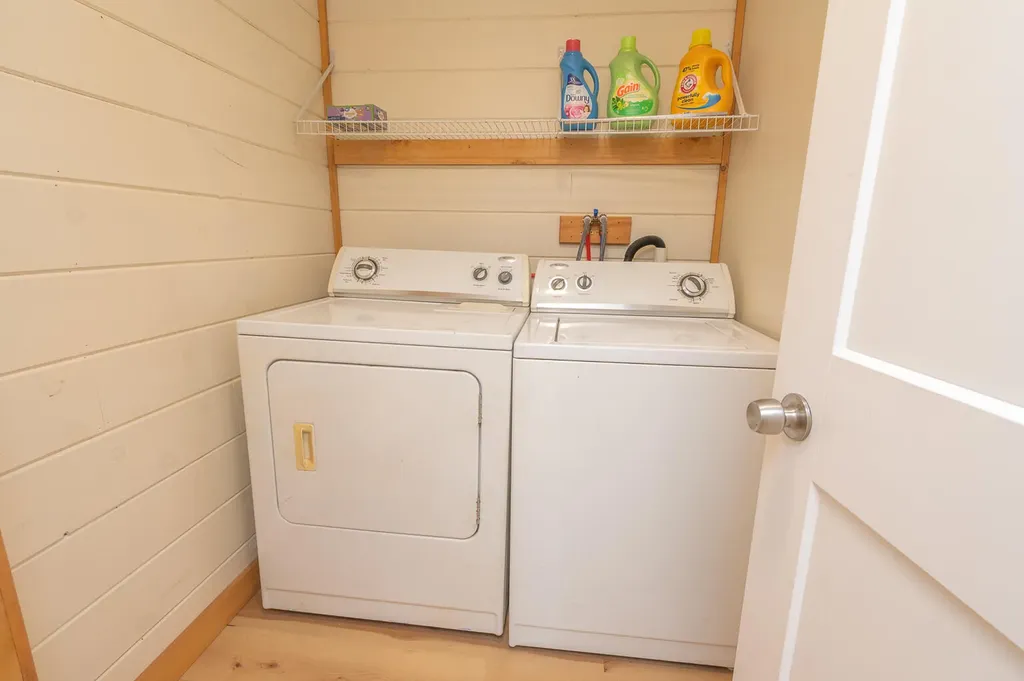 20 Ingalls Street Madison ME 04950