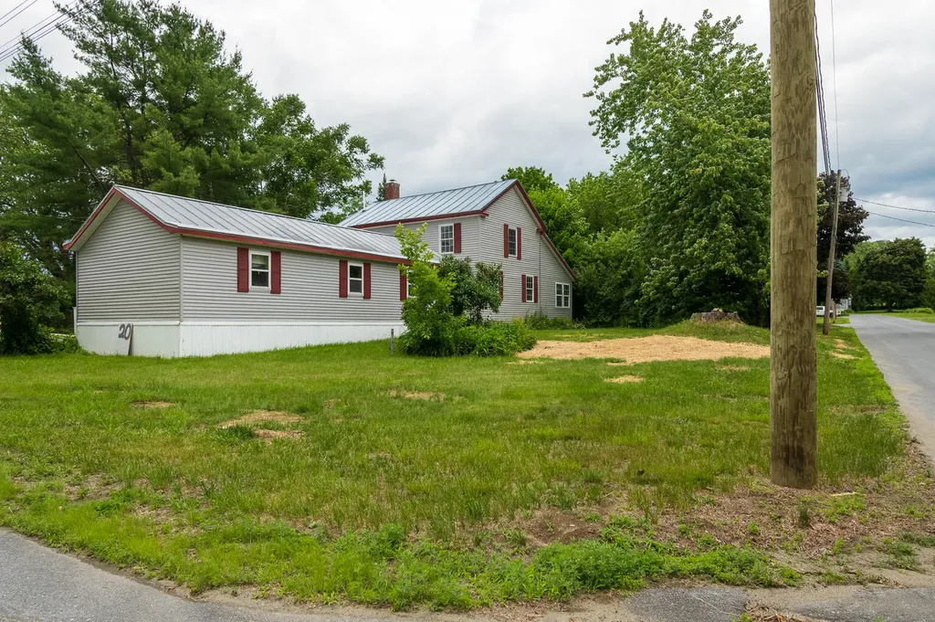 20 Ingalls Street Madison ME 04950