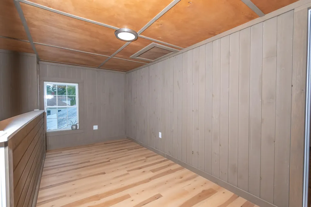 20 Ingalls Street Madison ME 04950