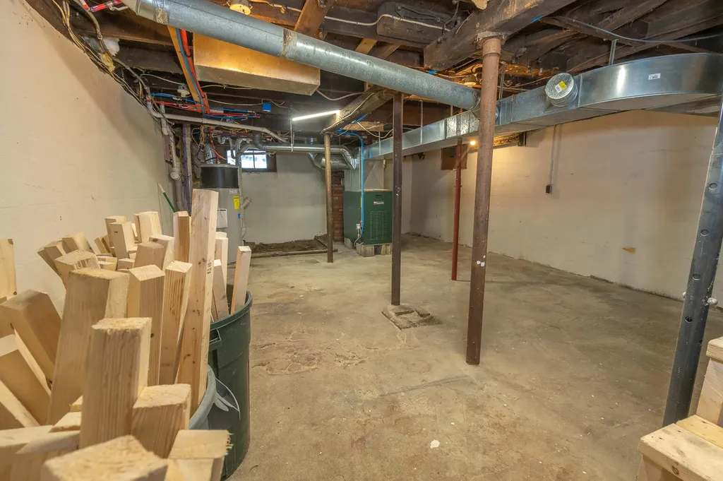 20 Ingalls Street Madison ME 04950