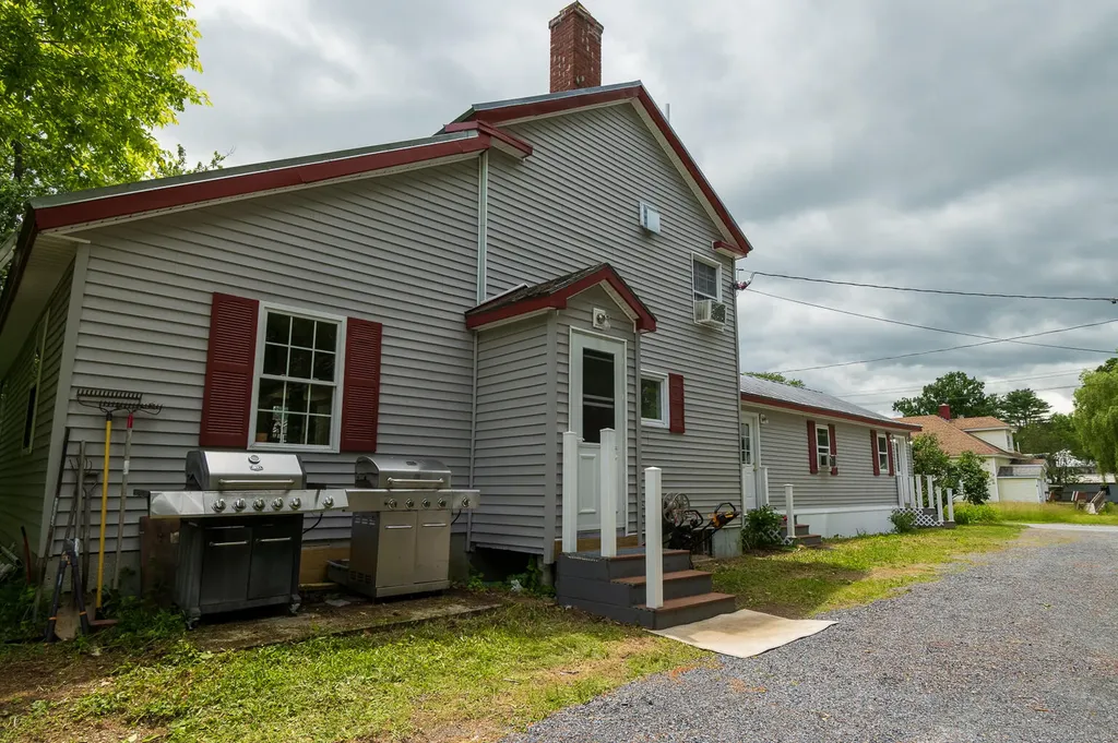 20 Ingalls Street Madison ME 04950