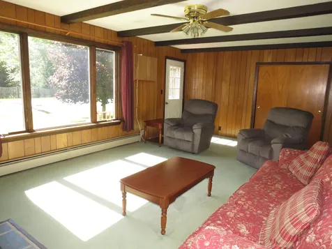 350 Liberty Road Washington ME 04574