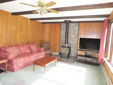 350 Liberty Road Washington ME 04574