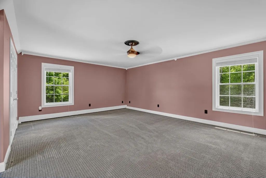 58 Thrush Terrace Windham ME 04062