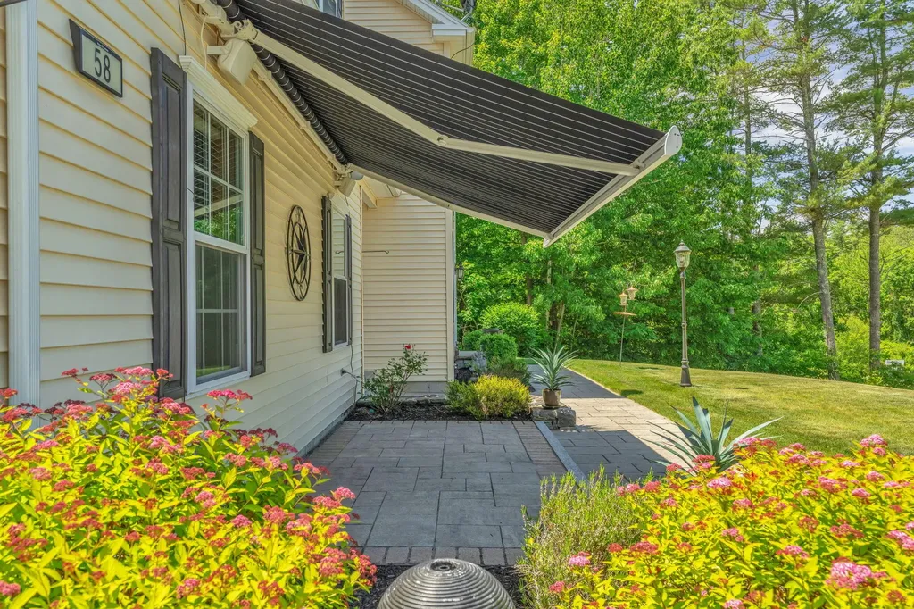 58 Thrush Terrace Windham ME 04062
