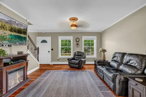 58 Thrush Terrace Windham ME 04062