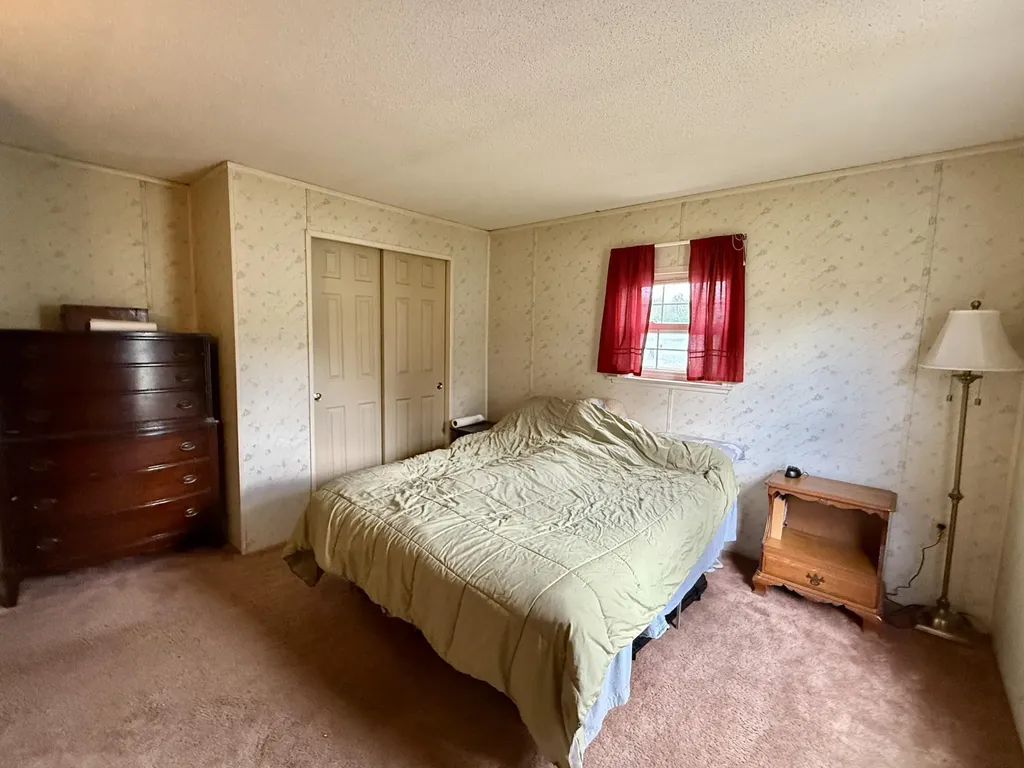 413 Kelley Mobile Homes Park Millinocket ME 04462