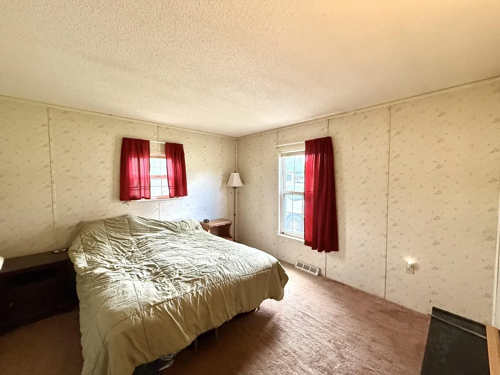 413 Kelley Mobile Homes Park Millinocket ME 04462
