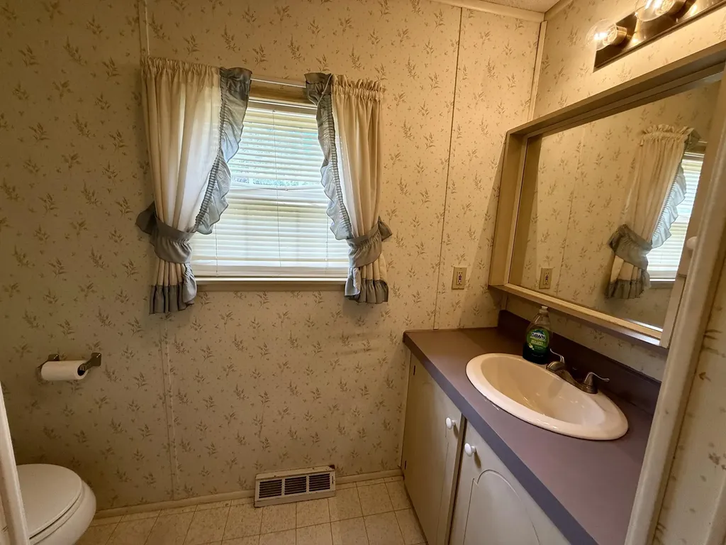 413 Kelley Mobile Homes Park Millinocket ME 04462