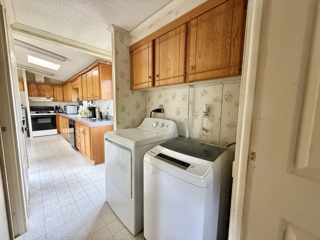 413 Kelley Mobile Homes Park Millinocket ME 04462