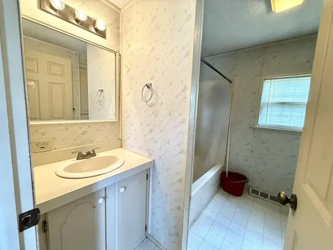 413 Kelley Mobile Homes Park Millinocket ME 04462