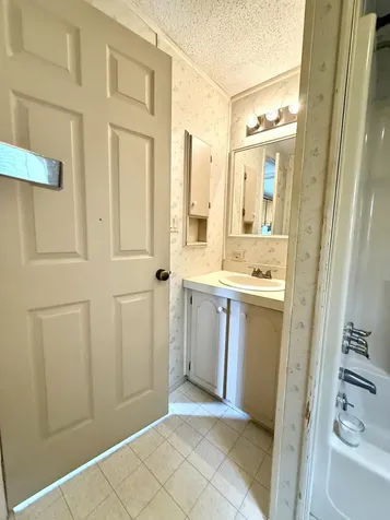 413 Kelley Mobile Homes Park Millinocket ME 04462