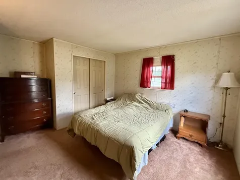 413 Kelley Mobile Homes Park Millinocket ME 04462