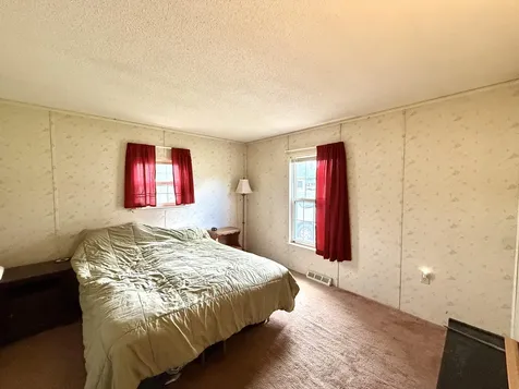 413 Kelley Mobile Homes Park Millinocket ME 04462