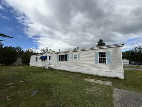 413 Kelley Mobile Homes Park Millinocket ME 04462