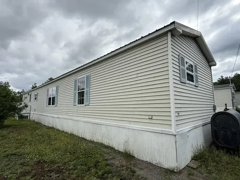 413 Kelley Mobile Homes Park Millinocket ME 04462