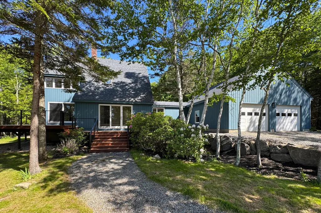 44 Patricia Lane Saint George ME 04859
