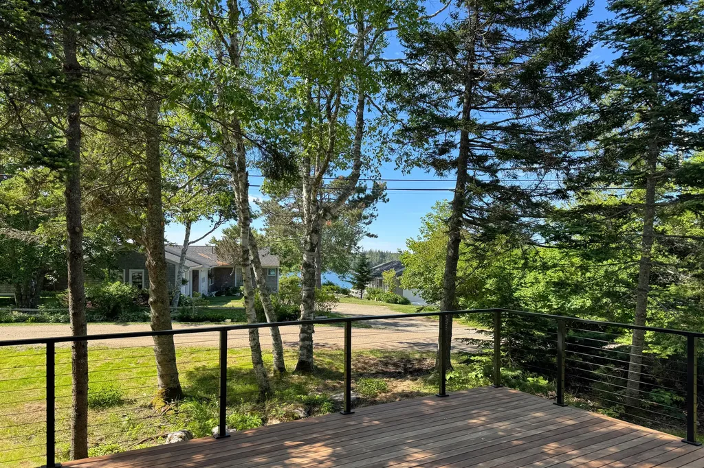 44 Patricia Lane Saint George ME 04859