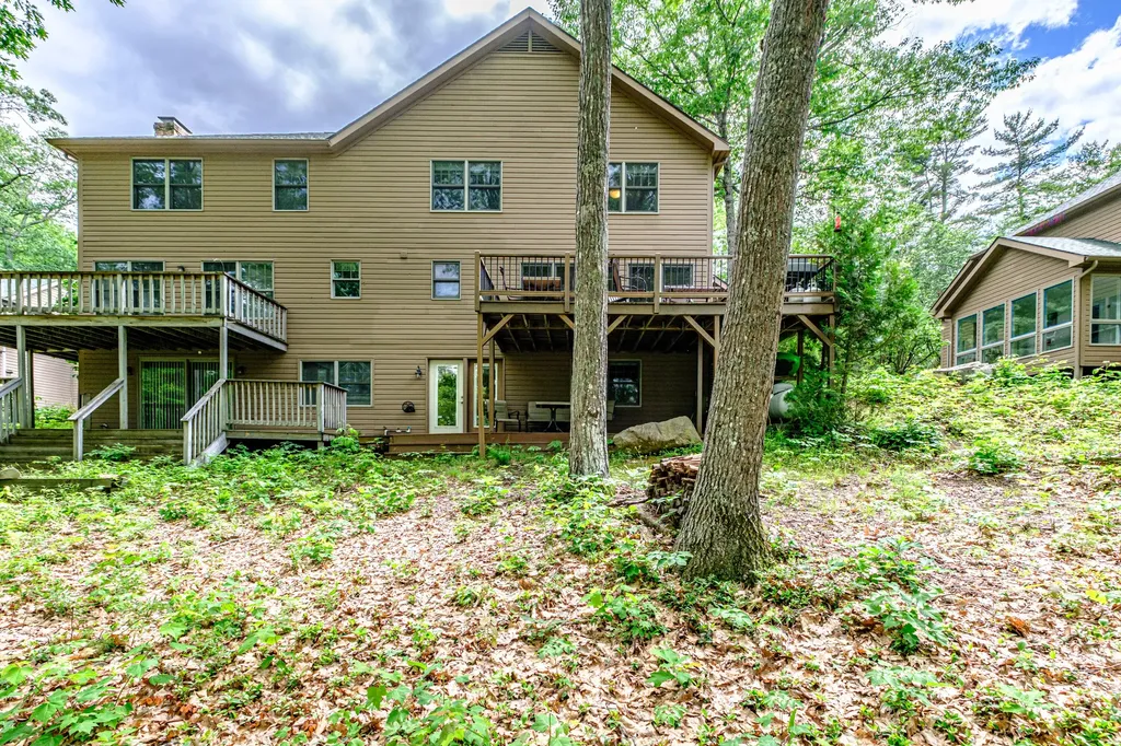 17 Loon Lane Casco ME 04015