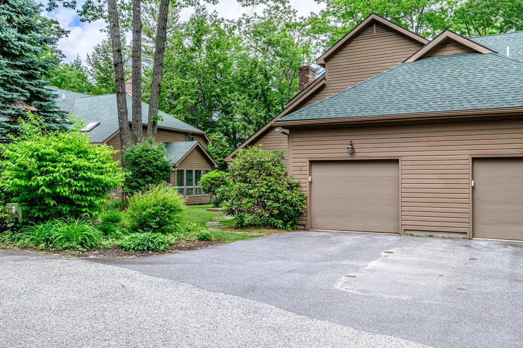 17 Loon Lane Casco ME 04015