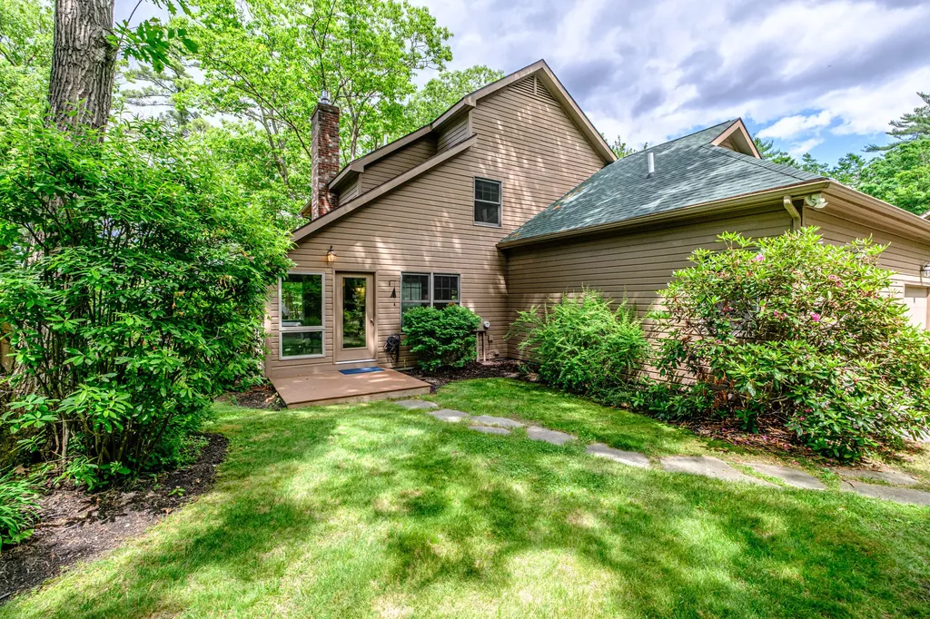 17 Loon Lane Casco ME 04015