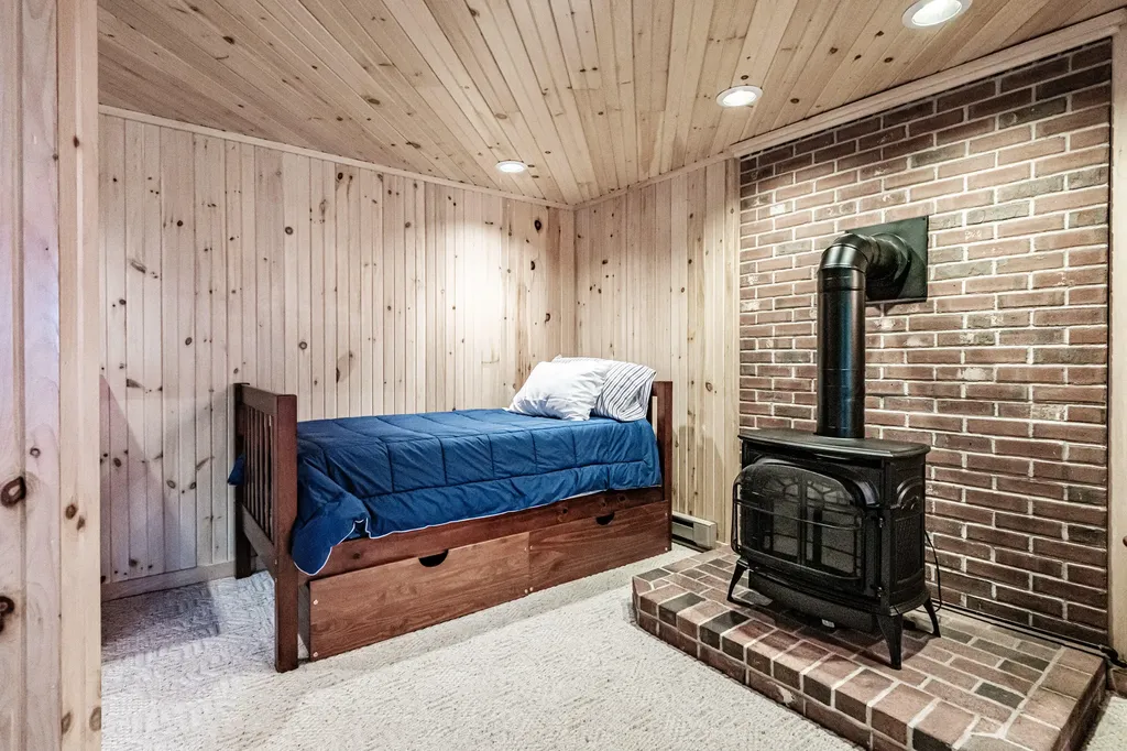 17 Loon Lane Casco ME 04015