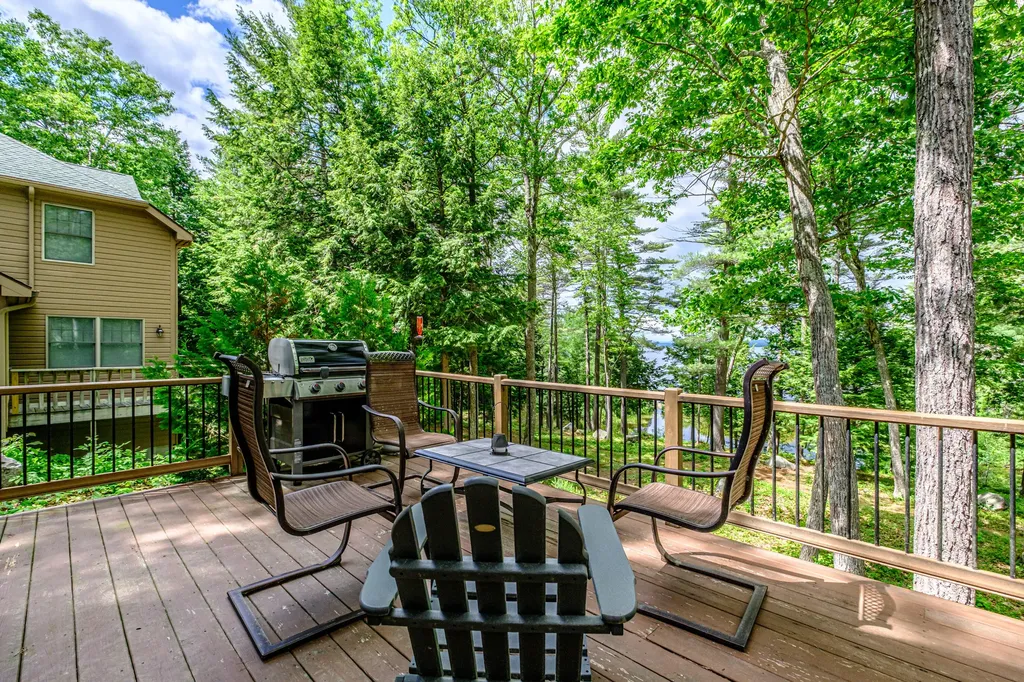17 Loon Lane Casco ME 04015