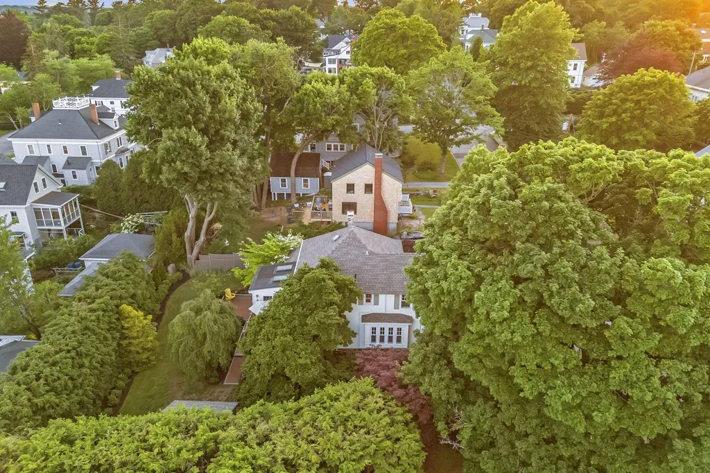 142 Longfellow Street Portland ME 04103