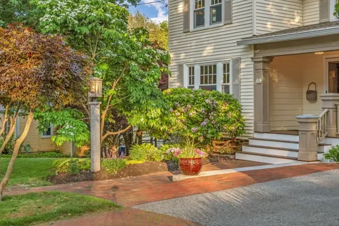 142 Longfellow Street Portland ME 04103