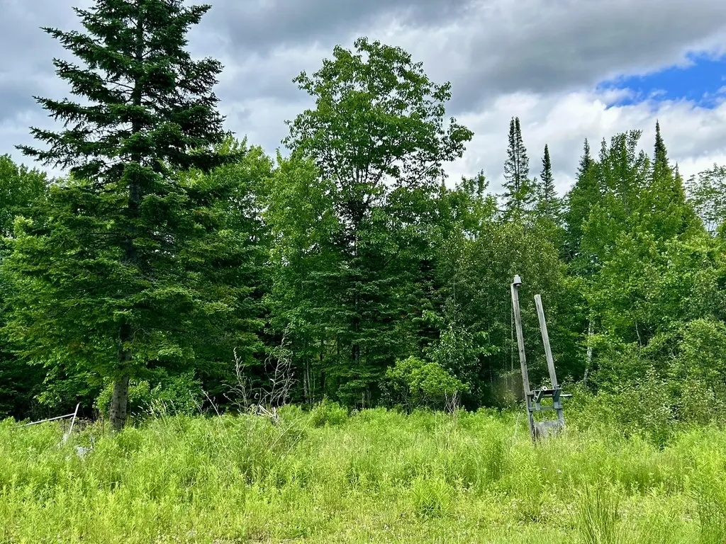 M7 L26 Canaan Road Hartland ME 04943